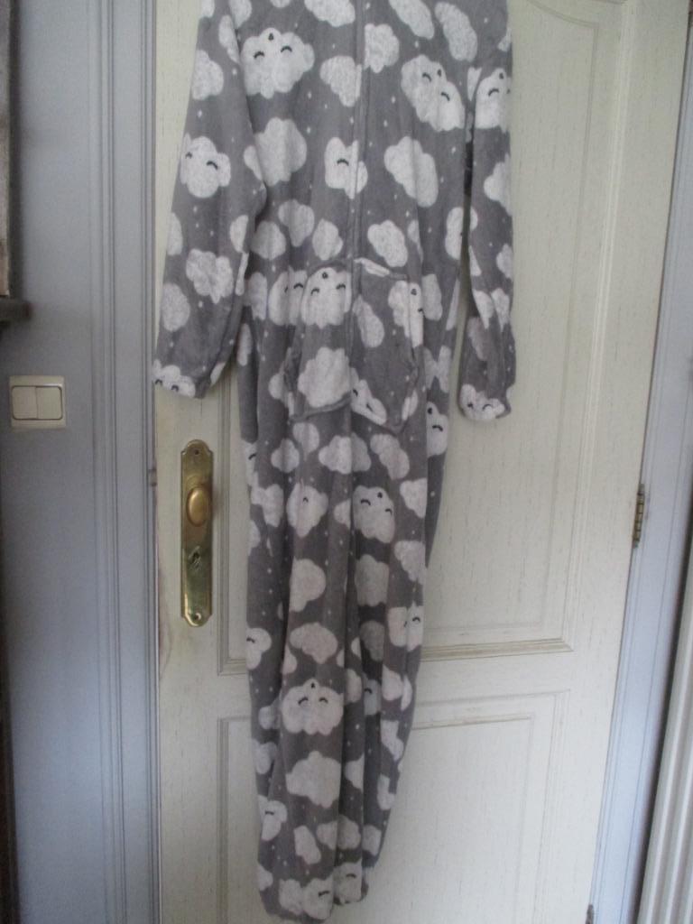 onesie grijs, True spirit, Enlèvement ou Envoi, Porté, Taille 36 (S)