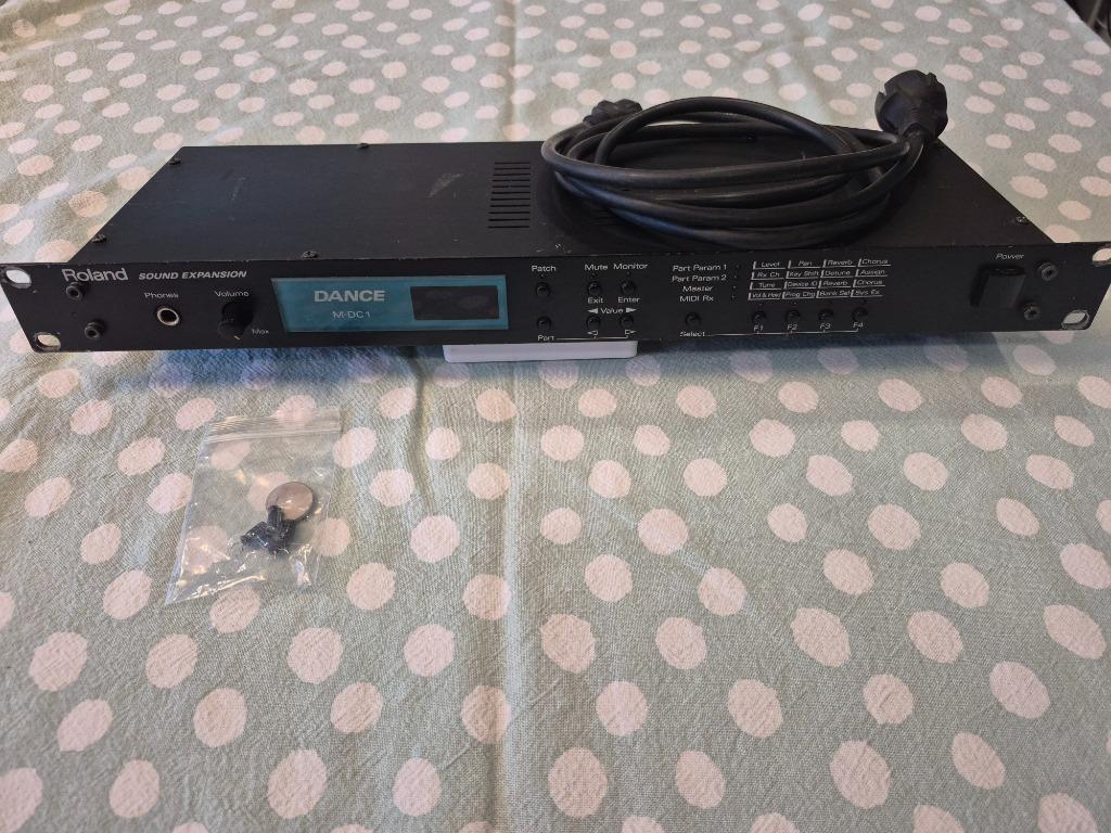 Extension sonore Roland DANCE M-DC1, Musique & Instruments, Modules de son, Enlèvement ou Envoi, Utilisé, Roland