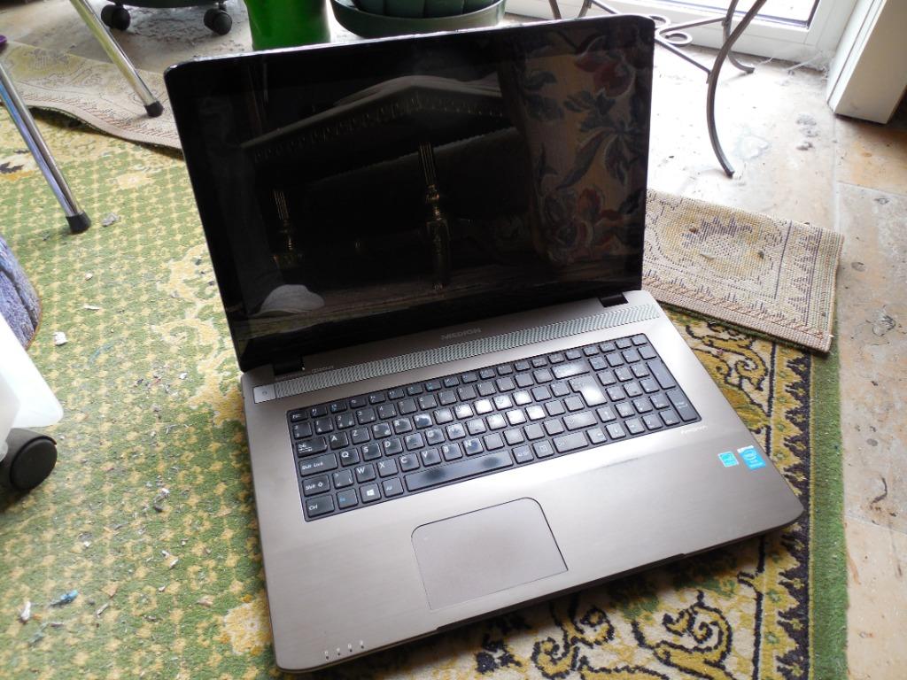 Laptop Medion Akoya E7226T, Computers en Software, Windows Laptops, Ophalen, Gebruikt, Azerty, Medion