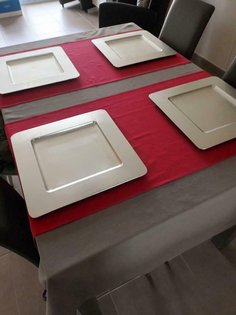 onderzetborden zilverkleurig 5 stuks 33 op 33 cm, Huis en Inrichting, Ophalen of Verzenden