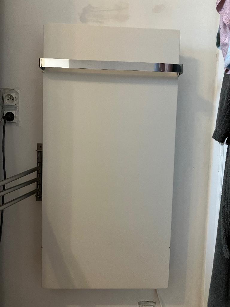 Radiateur électrique à inertie Climastar 1300w Silicium Wifi, 800 watts ou plus, Moins de 60 cm, Comme neuf, Enlèvement