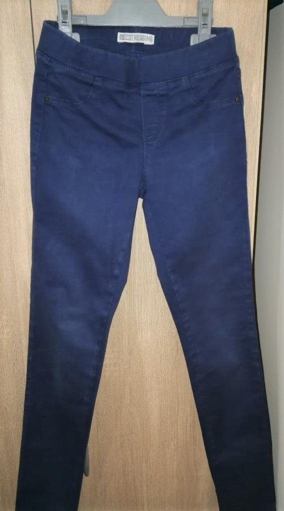 Tregging chaud bleu foncé - Okaïdi - taille 152(comme NEUF ), Enfants & Bébés, Vêtements enfant | Taille 152, Pantalon, Comme neuf