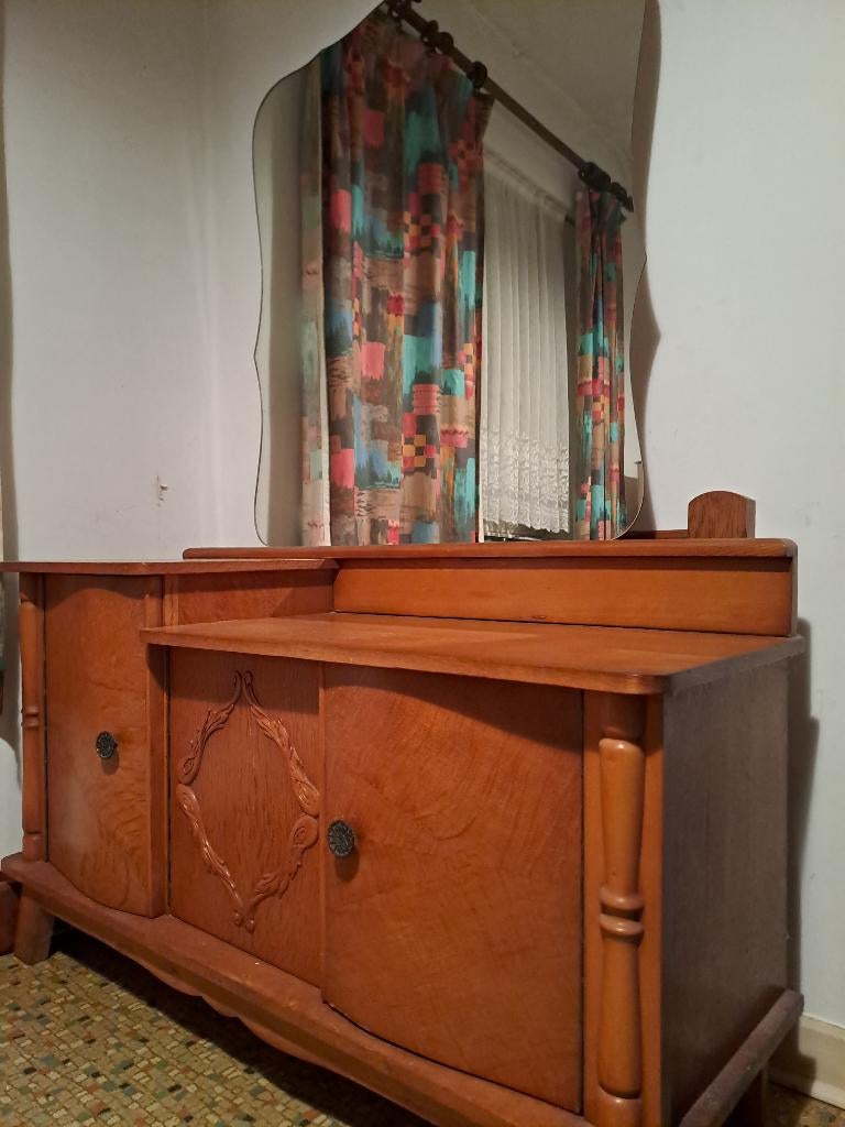Vintage dressoir, Ophalen