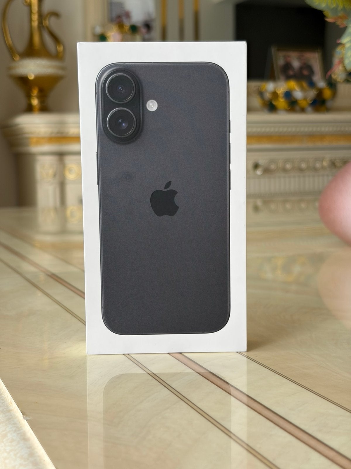 Iphone 16 noir 128gb nouveau, Télécoms, Téléphonie mobile | Housses, Coques & Façades | Apple iPhone, Enlèvement, Comme neuf, IPhone 16