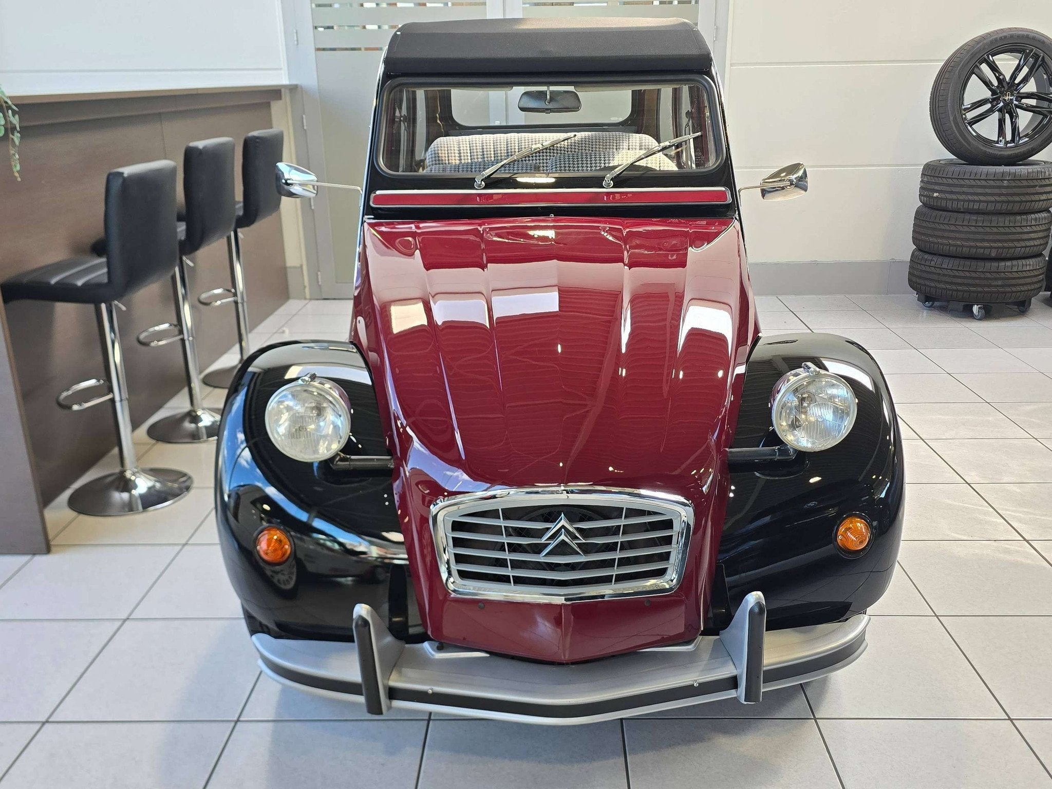 Citroën 2CV 2cv6 / Prachtstaat / 600cc / 21kw / Belgium car, Auto's, Oldtimers, 28 pk, Zwart, Bedrijf, Handgeschakeld