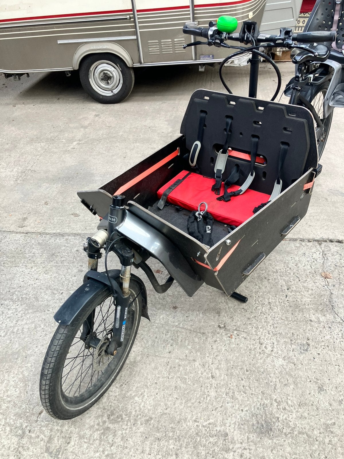 Riese & Müller Packster 60 Vario + 2 regenschermen, Gebruikt, 2 kinderen, Elektrisch, Schijfrem