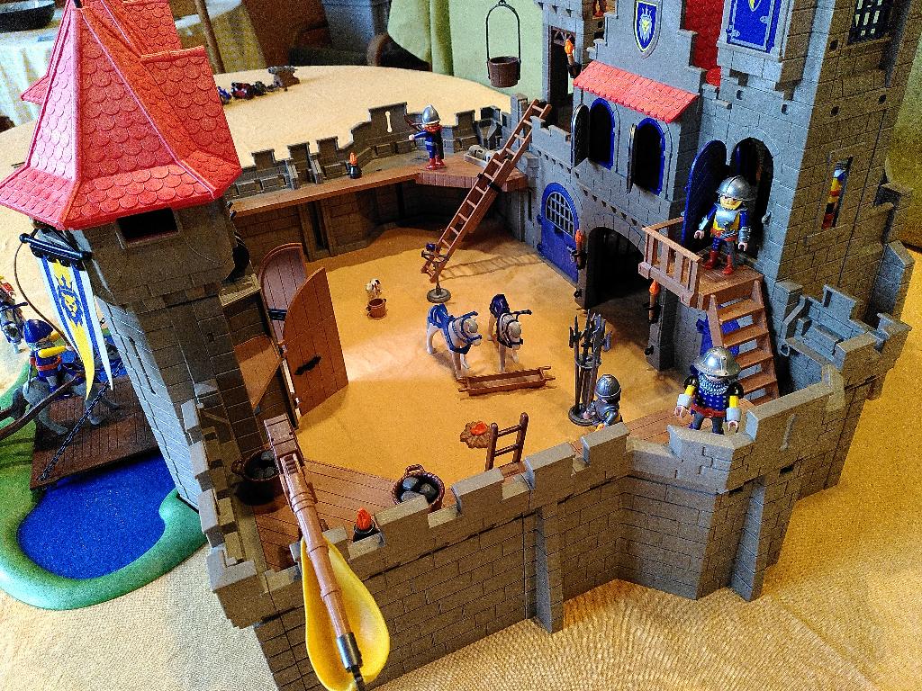 Playmobil groot koningskasteel 3268 met uitbreiding, Enlèvement ou Envoi, Comme neuf
