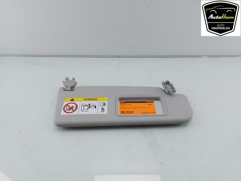 ZONNEKLEP Volkswagen Up! (121) (01-2011/11-2023), Gebruikt, Volkswagen