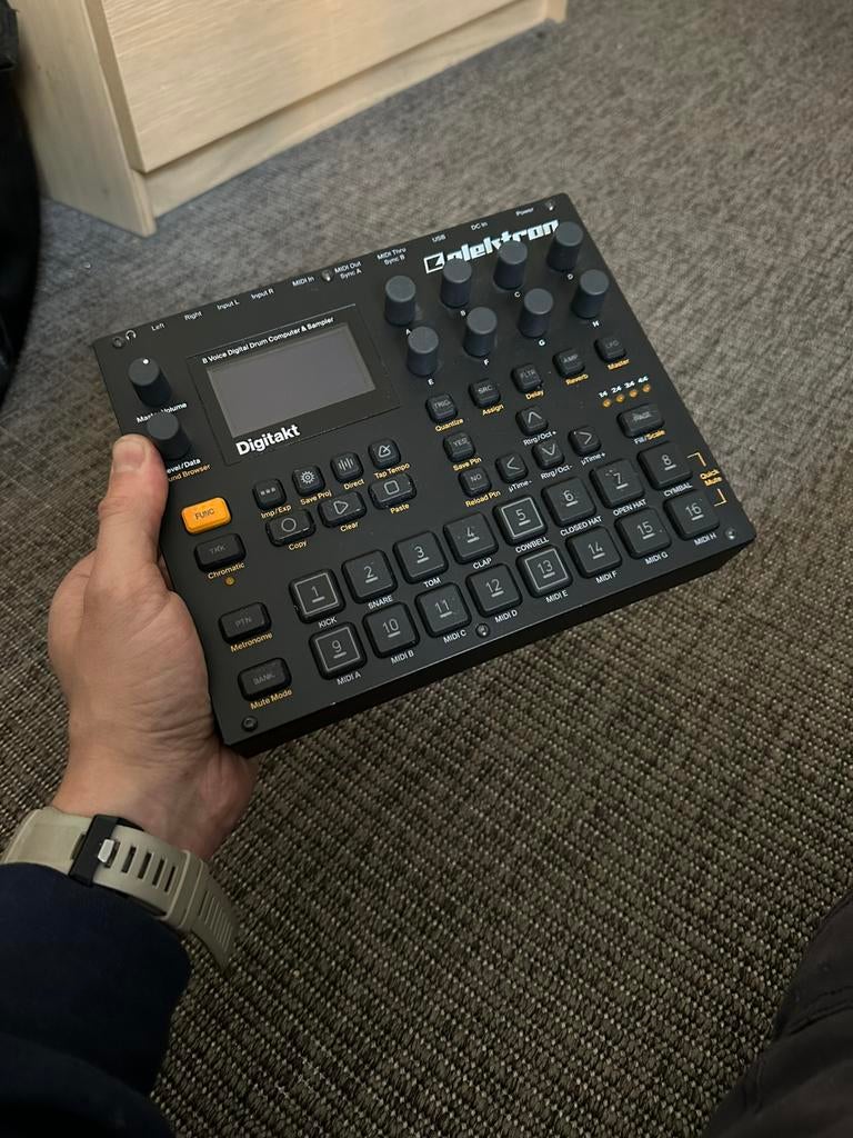 Digitakt Elektron mk1, Musique & Instruments, Enlèvement, Comme neuf