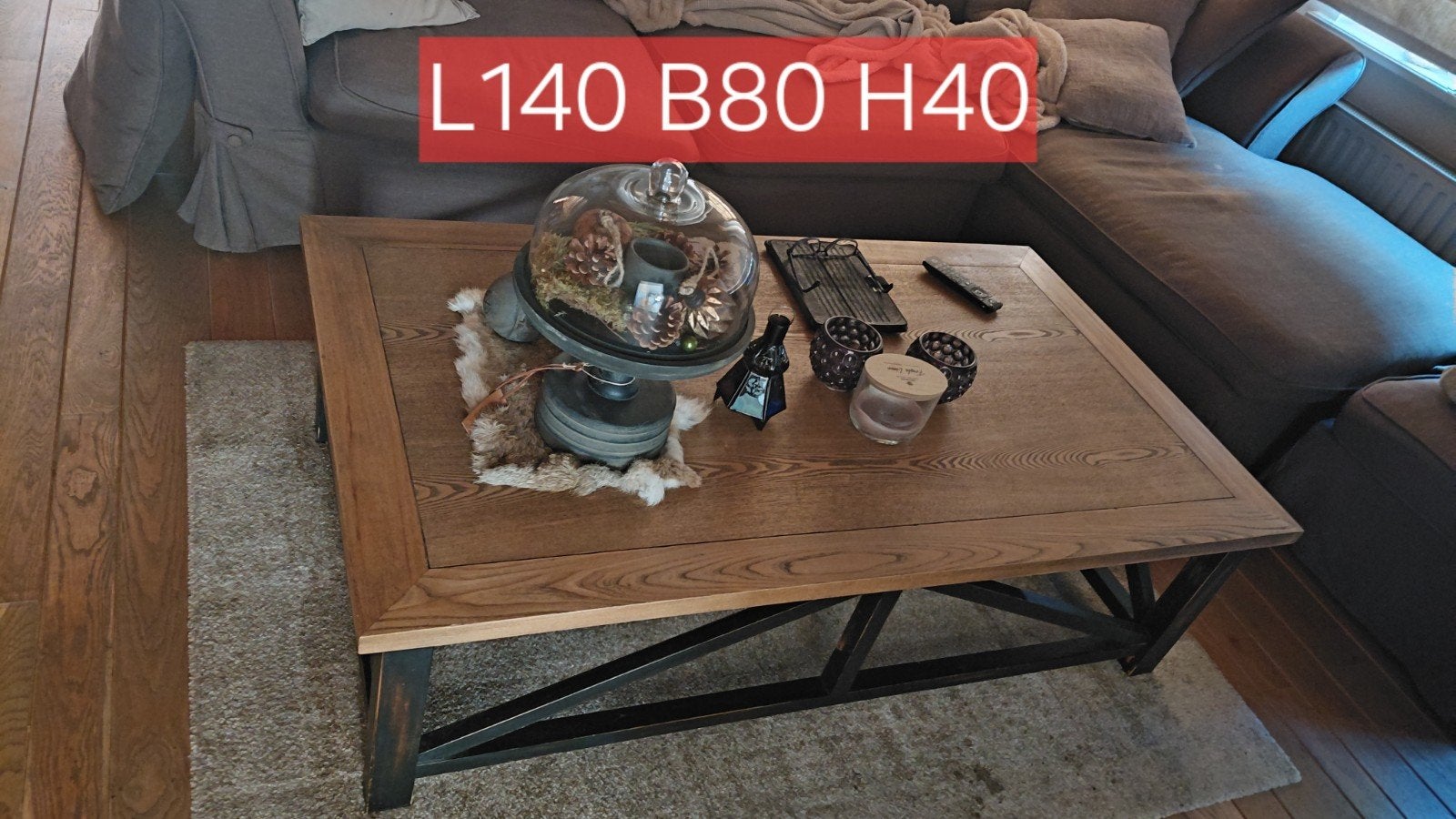 robuuste salontafel in industriële stijl heeft een houten bo, Huis en Inrichting, Ophalen