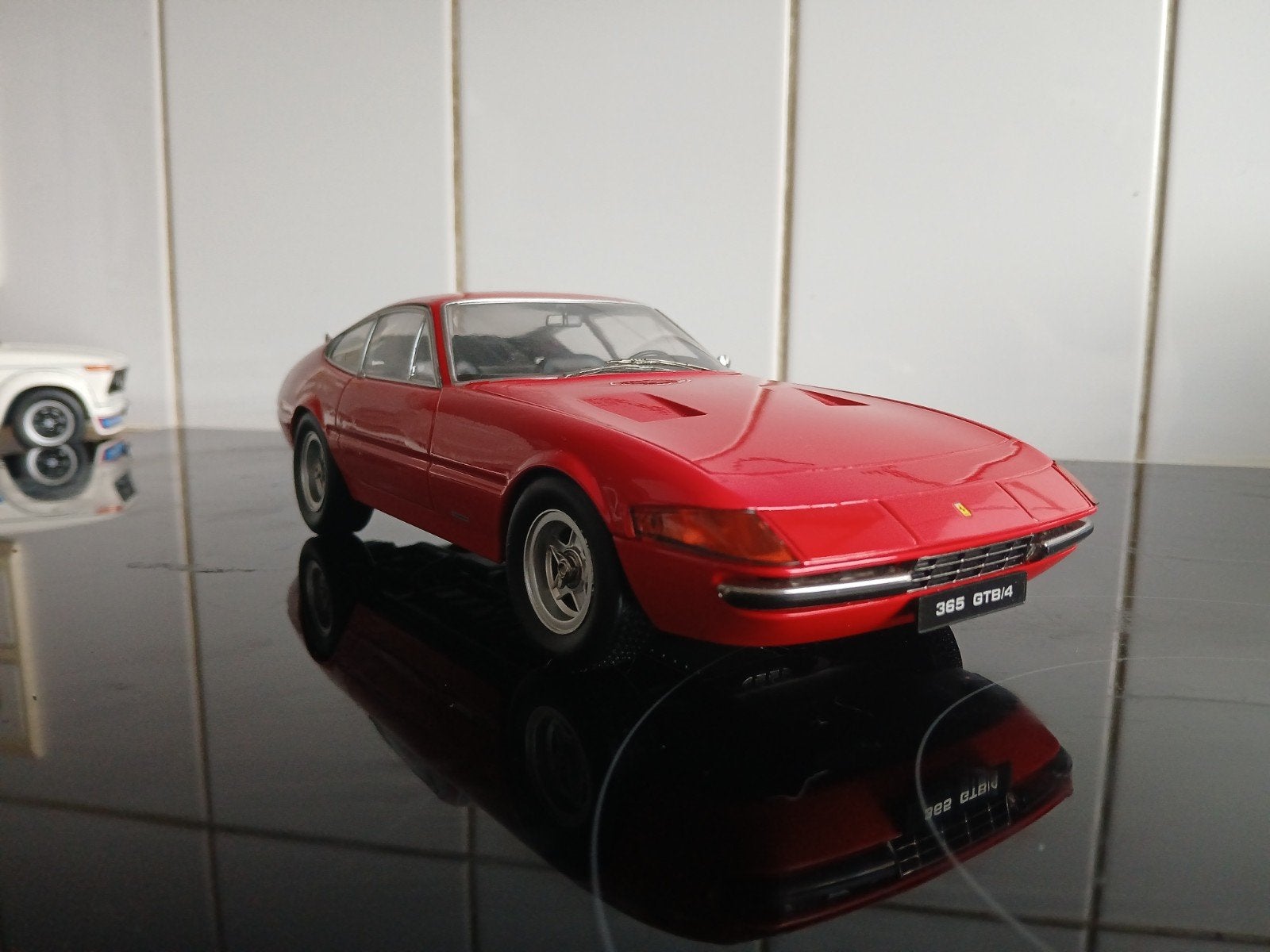 Ferrari 365GTB, Hobby & Loisirs créatifs, Voitures miniatures | 1:18, Enlèvement ou Envoi, Comme neuf, Voiture, Autres marques
