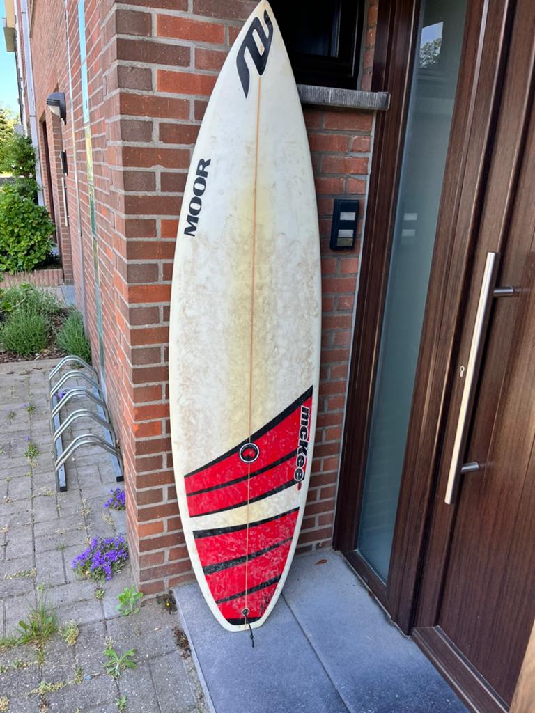 Surfplank 6’4, Sports nautiques & Bateaux, Planche à voile sur vague, Enlèvement, Comme neuf