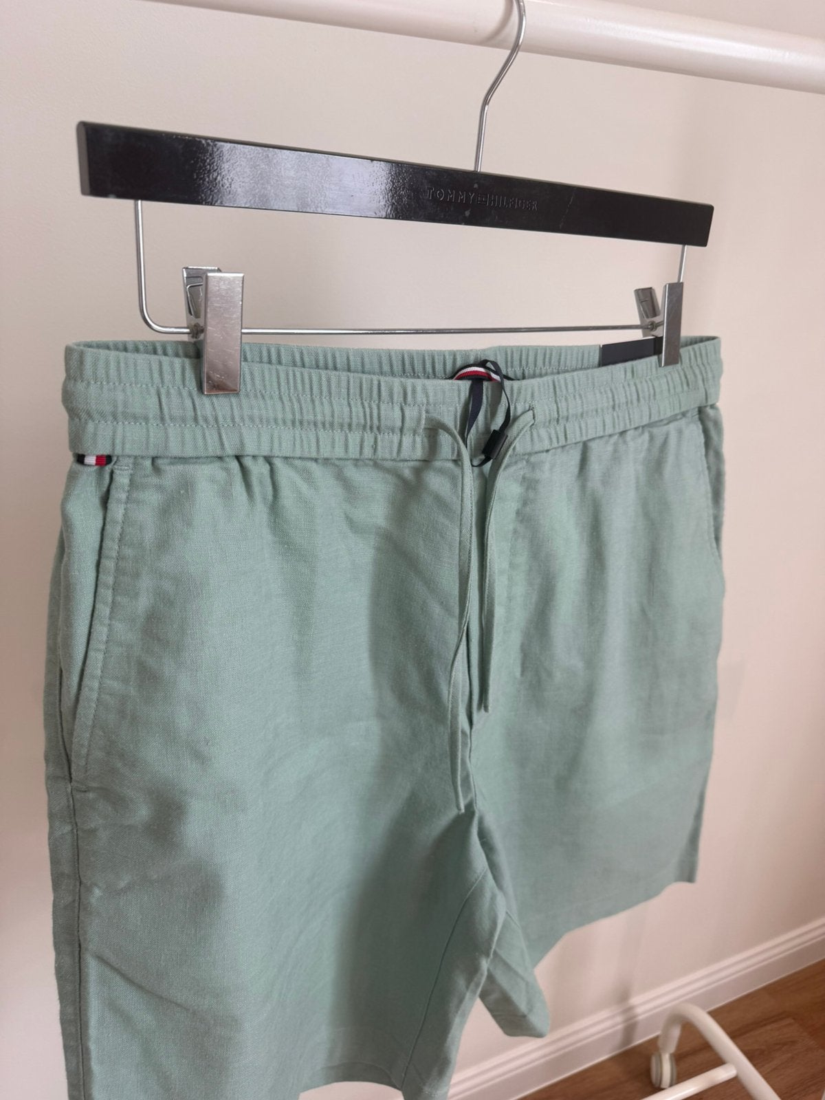 Tommy Hilfiger korte broek – NIEUW maat W31, Kleding | Heren, Ophalen of Verzenden, Nieuw