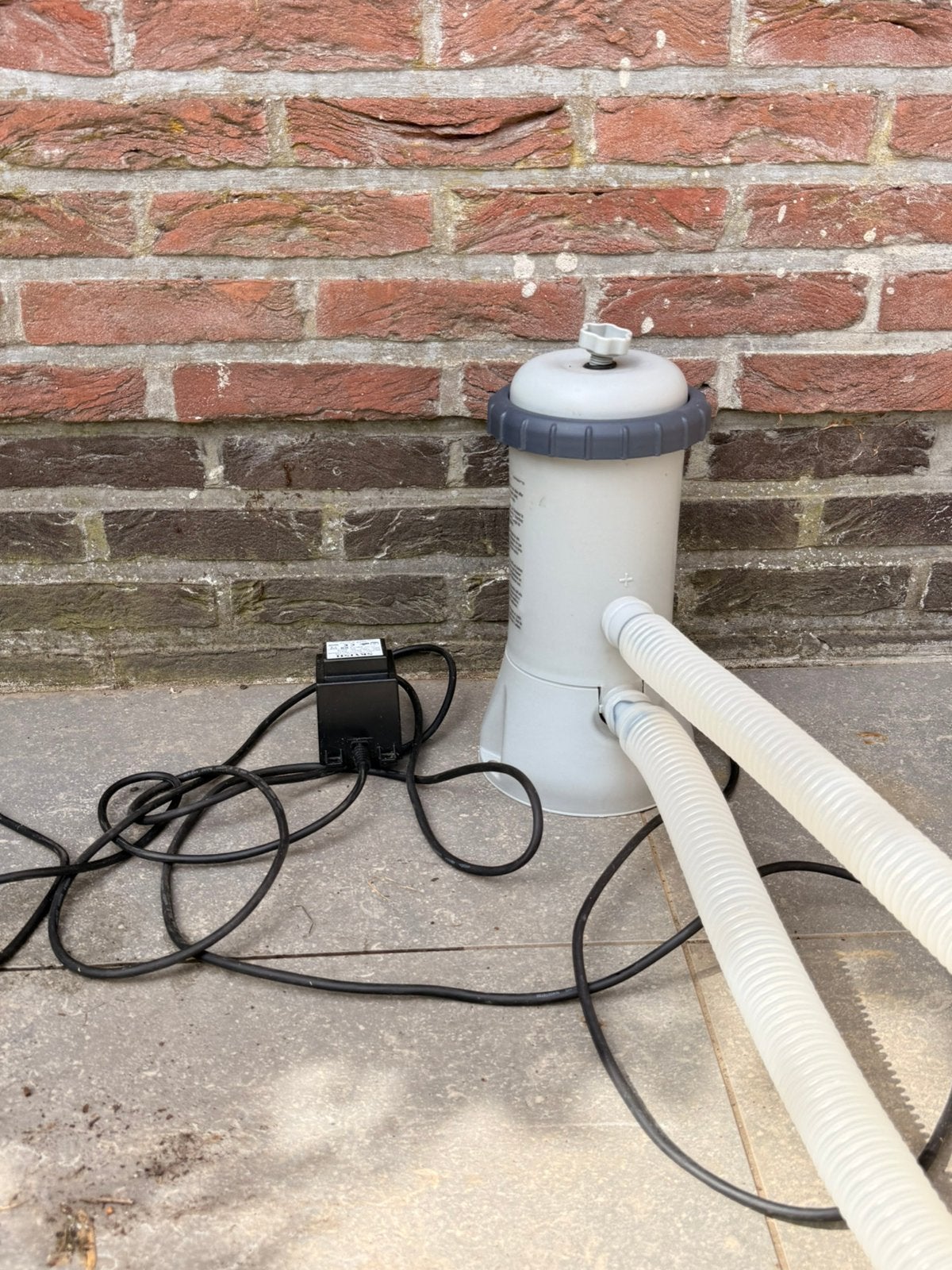 Intex C600 pomp, Tuin en Terras, Ophalen, Zo goed als nieuw