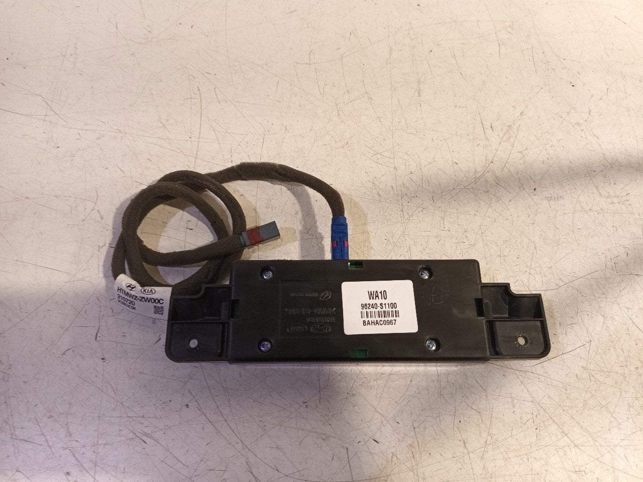 Antenne Hyundai Santa Fe, Auto diversen, Autoradio's, Ophalen of Verzenden, Van der Ven Autorecycling B.V., Onderdelen@venauto.nl