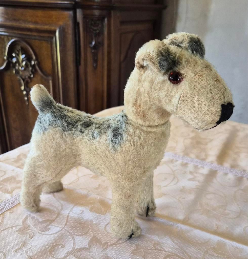 Antieke steiff hond, Ophalen