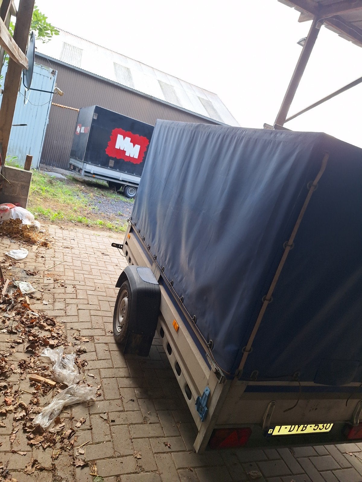 Gesloten aanhangwagen, Enlèvement, Utilisé