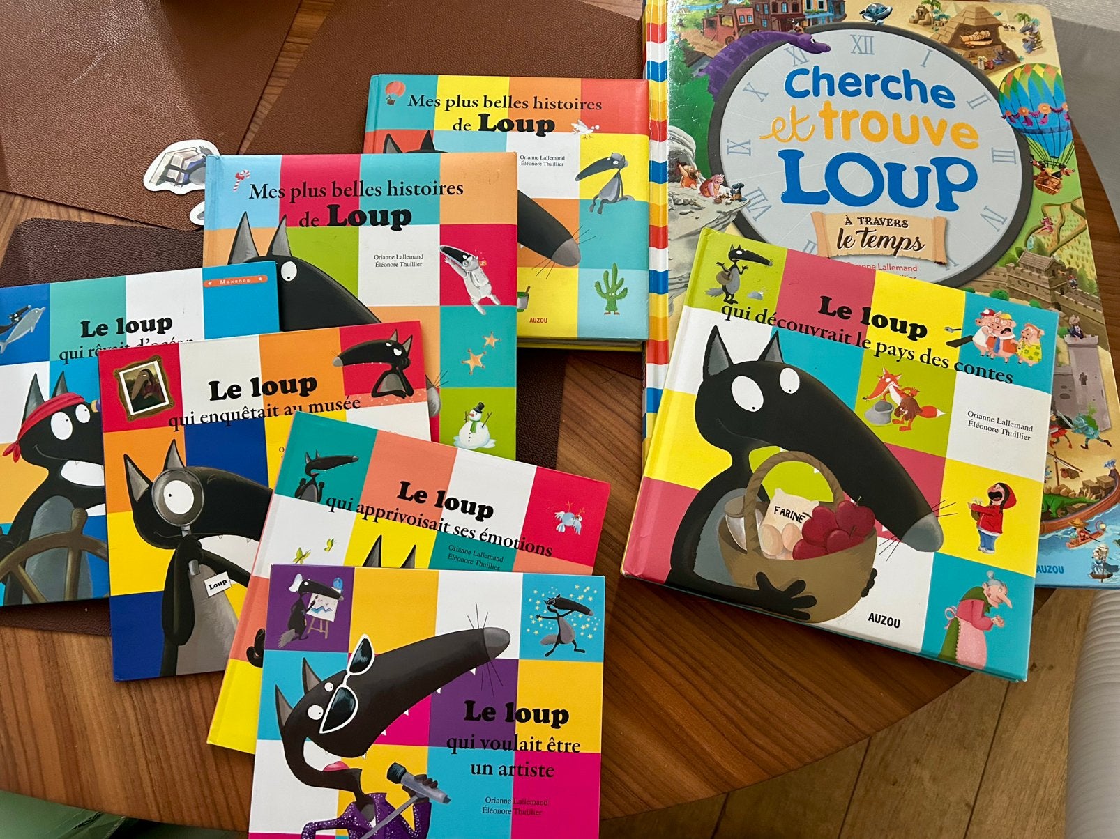 Lot 8  livres Loup, Livres, Enlèvement, Comme neuf