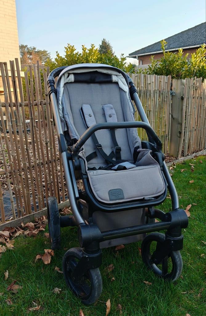Mutsy Nio 2 in 1 buggy, goede staat, Ophalen, Mutsy