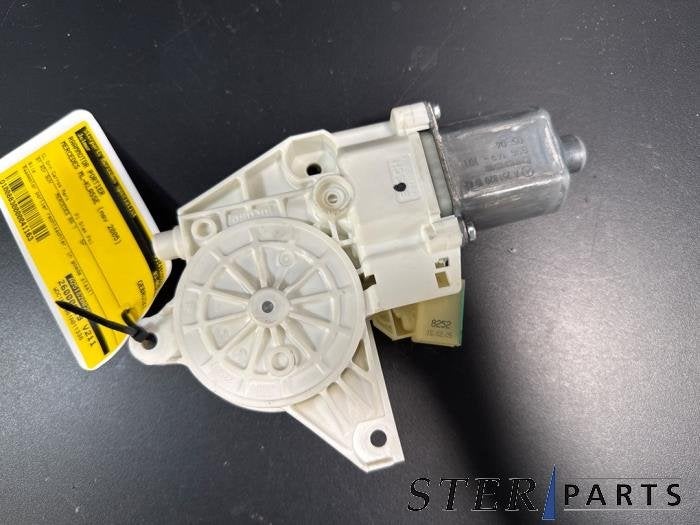Moteur de vitre portière d'un Mercedes ML-Klasse, 3 mois de garantie, Utilisé, -, -
