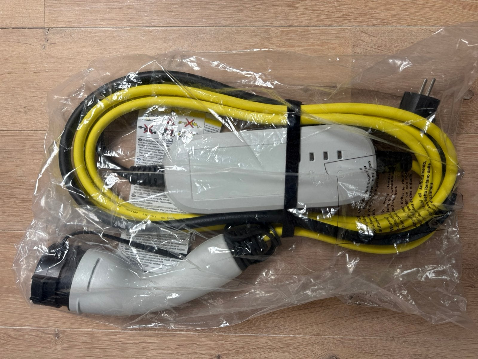 Chargeur de voiture VW/EV NEUF, Enlèvement ou Envoi, Neuf