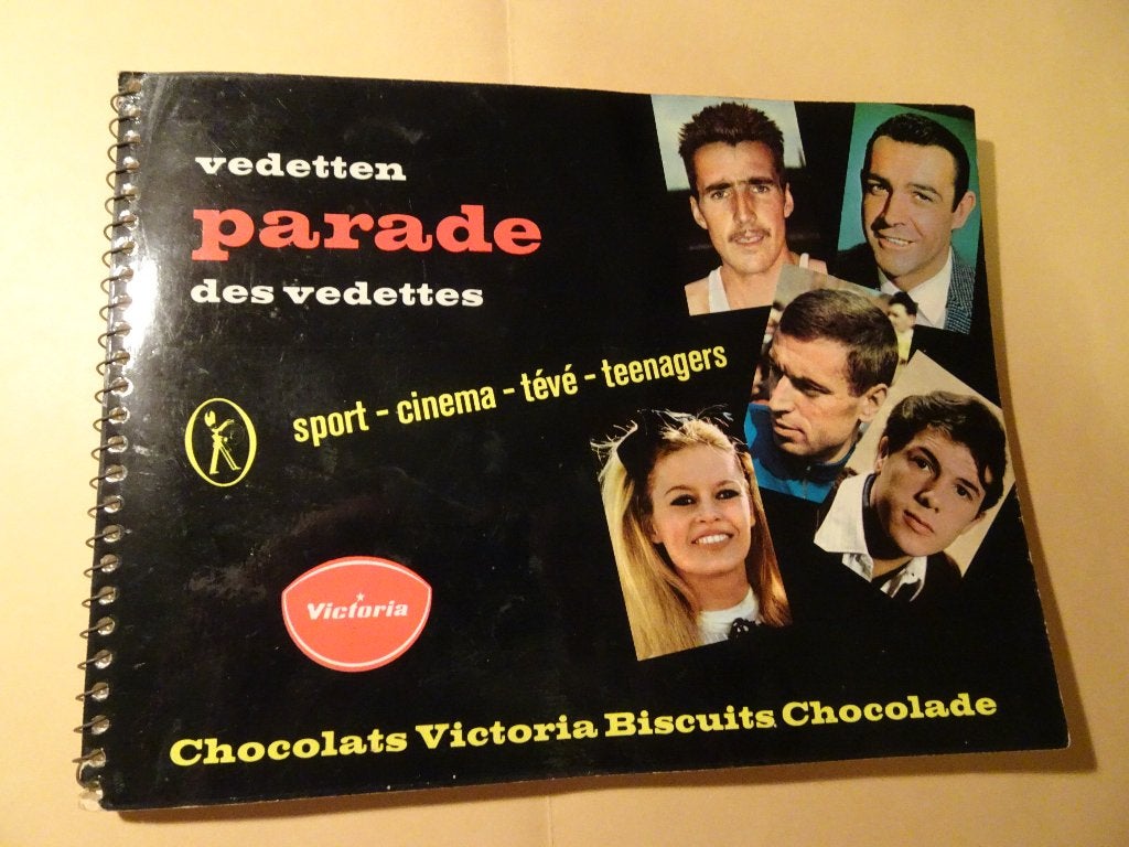 Album images chocolat Victoria - Parade des vedettes, Enlèvement ou Envoi, Comme neuf, Plusieurs images
