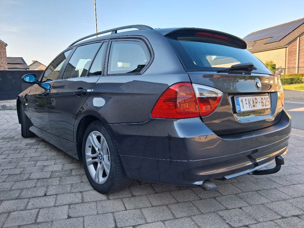 Bmw e91 318d 19/03/2007 meenemen zonder keuring voor export, 90 kW, 4 deurs, Achterwielaandrijving, Zwart