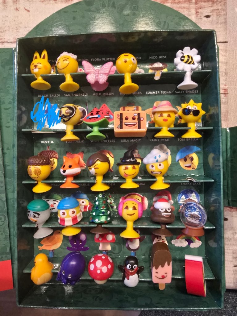 Emoji's 2026, Collections, Enlèvement
