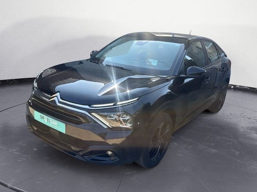 Citroen C4 Feel met navi, trekhaak, 4 nieuwe banden, eerste, Zwart, Bedrijf, 5 deurs, 97 kW