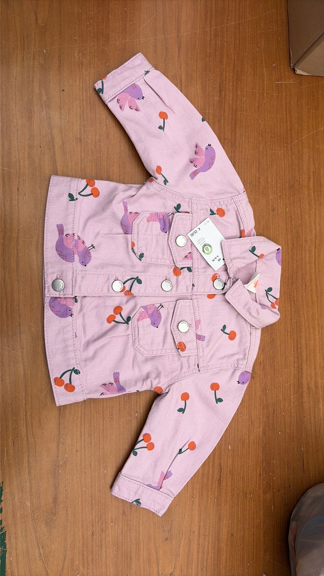 Jeansjas hema, Enfants & Bébés, Vêtements de bébé | Taille 68, Enlèvement, Neuf, Fille, Pull ou Veste