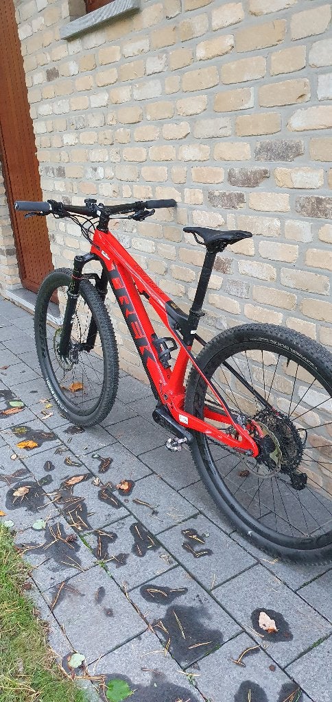 Trek E-Caliber 9.8XT_Maat M, Fietsen en Brommers, Ophalen, Gebruikt, Fully, Schijfrem