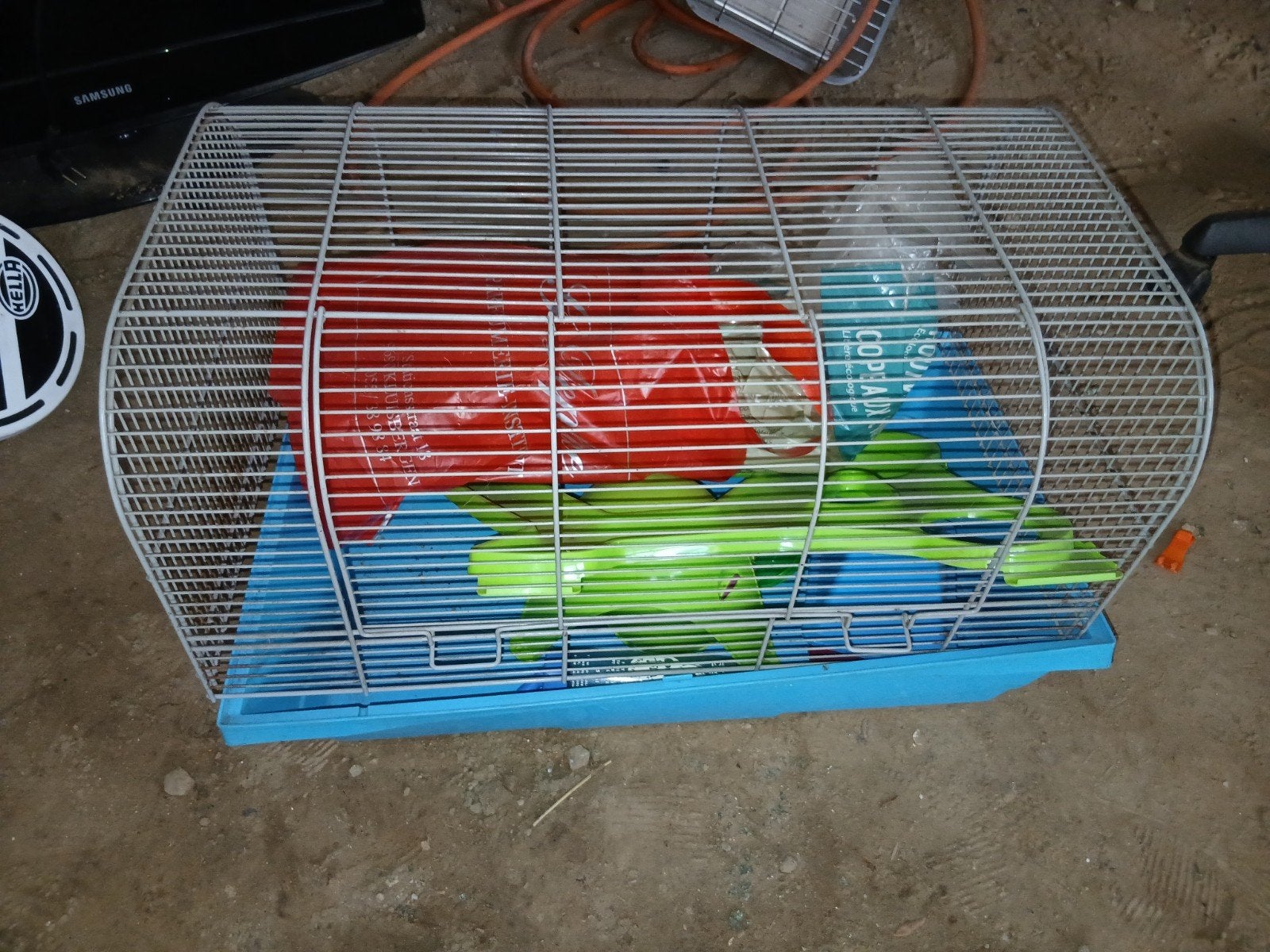 Hamster kooi, Ophalen
