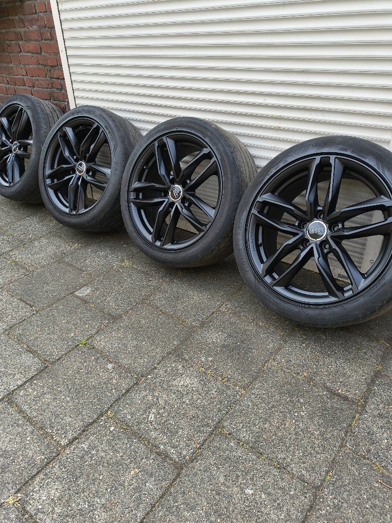 Audi rs6 velgen 18 inch banden a3 a4 a6 tt rs3 Vw velgen, Auto-onderdelen, Ophalen, Gebruikt, Audi