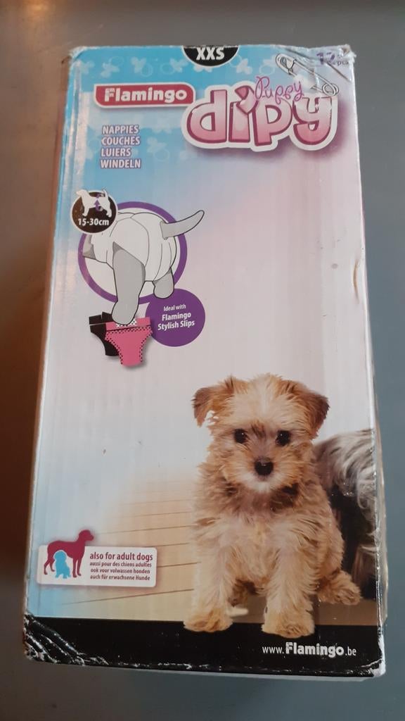 Boites avec 11 couches xxs pour chienne, Enlèvement ou Envoi