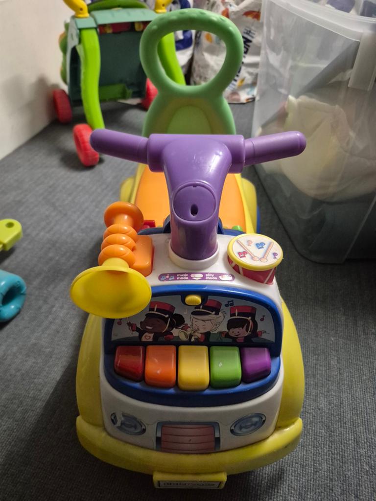 Fisher price little people loopauto, Kinderen en Baby's, Ophalen
