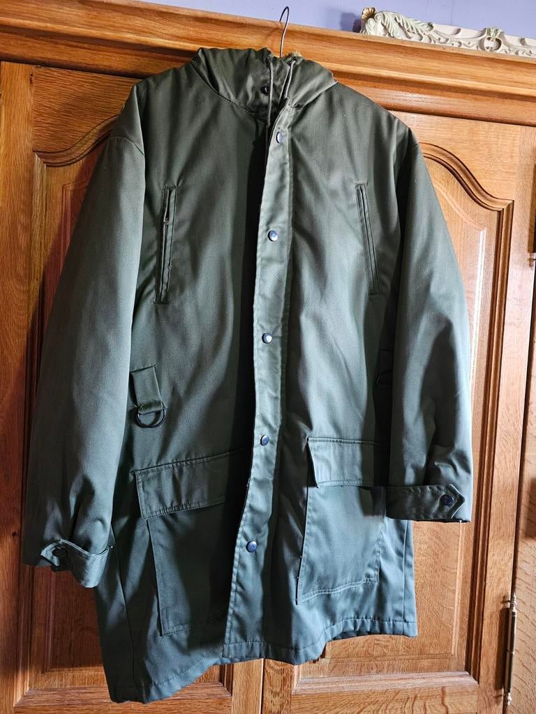 Manteau avec doublure en fourrure homme taille 54, Vêtements | Femmes, Enlèvement