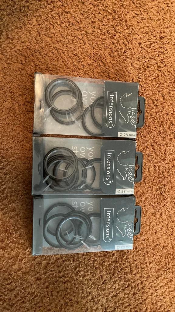 Intensions cl ring met inlage en oog voor roede 28 mm zwart, Ophalen of Verzenden, Nieuw, Zwart, Classic rond