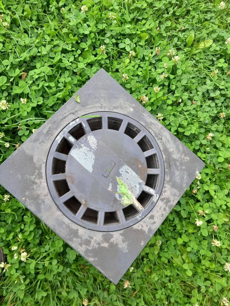 afvoerput buiten, Ophalen