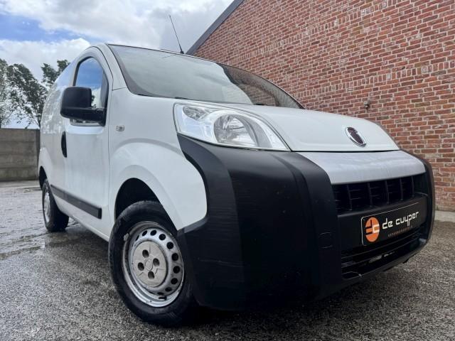 Fiat Fiorino 1.3d LIGHT FREIGHT DÉJÀ homologuée/diesel/2010, Autos, Achat, Entreprise, Diesel, Euro 4