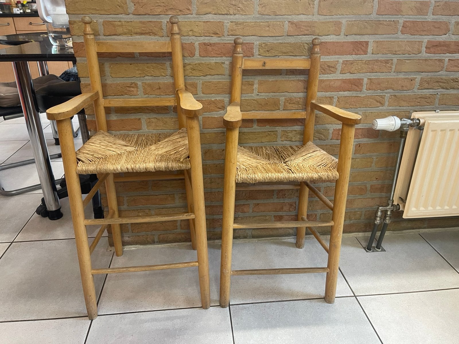 2 „" kinderstoelen "” met rietjes”, Ophalen, Gebruikt
