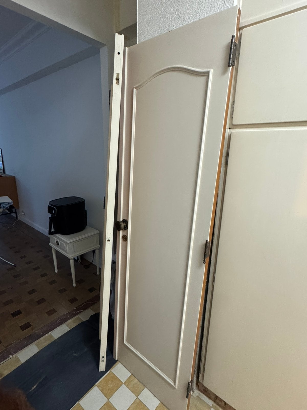 GRATIS houten kastdeuren 2x 2.03m op 0,61m, Ophalen, Gebruikt, Minder dan 80 cm, Binnendeur