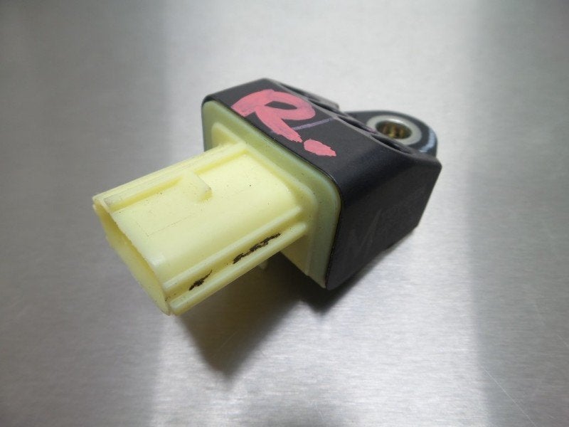 CAPTEUR AIRBAG Toyota Urban Cruiser (|8983133020|), Utilisé, Toyota