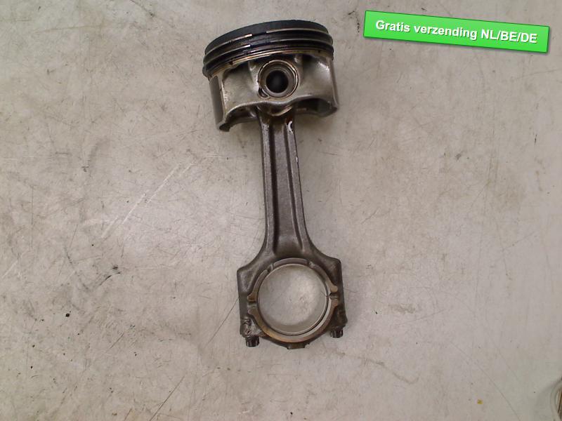 PISTON ENSEMBLE Fiat 500 (312) (01-2007/12-2012) (55224393), Autos : Pièces & Accessoires, Dhr. R. de Gouw, Utilisé, Fiat, De Bloemendaal 21 21
5221 EB  'S HERTOGENBOSCH, NL