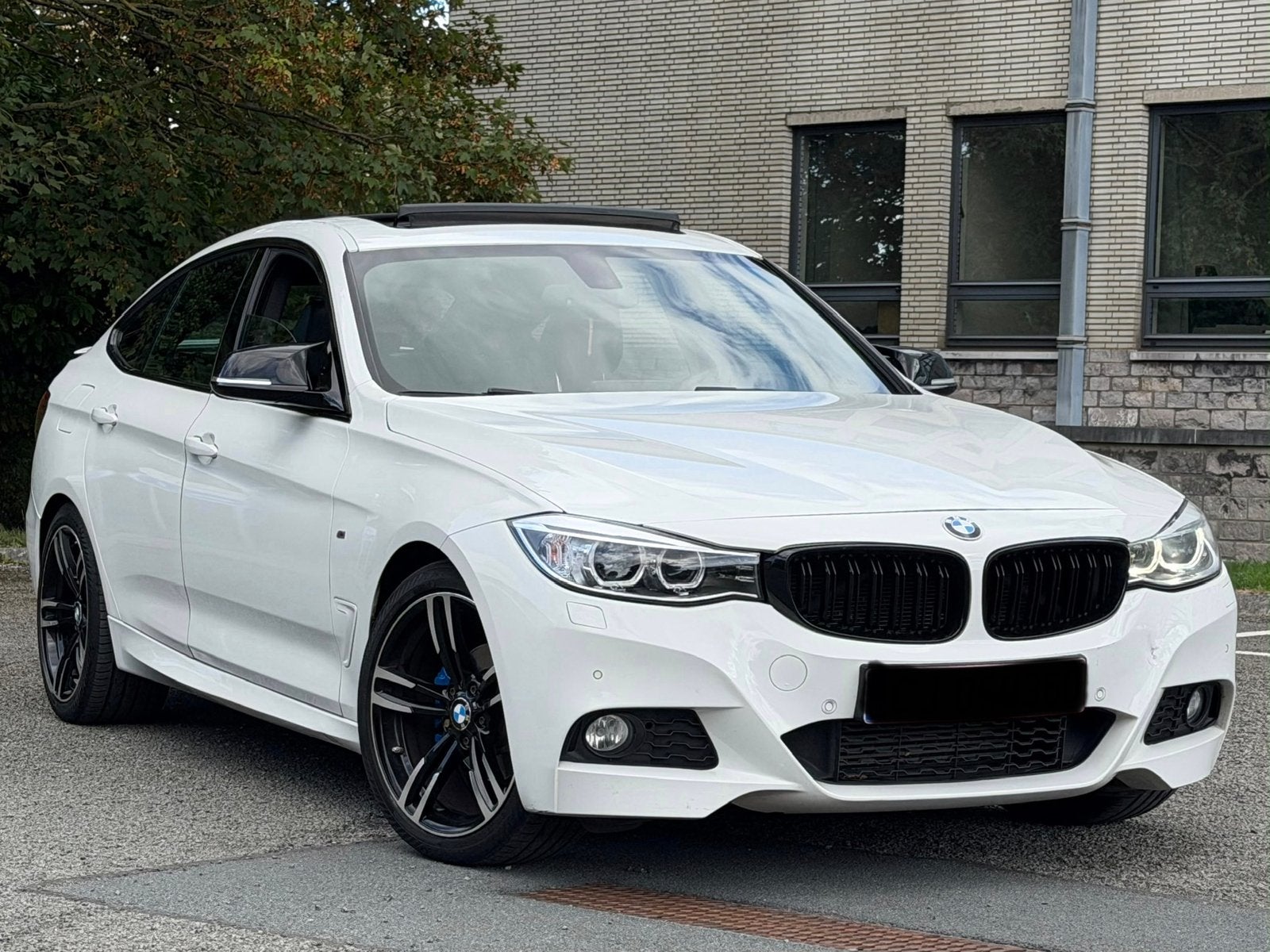 BMW Serie 318d 143ch GT Pack M Automatique, Auto's, Automaat, Euro 6, Diesel, 3 Reeks GT