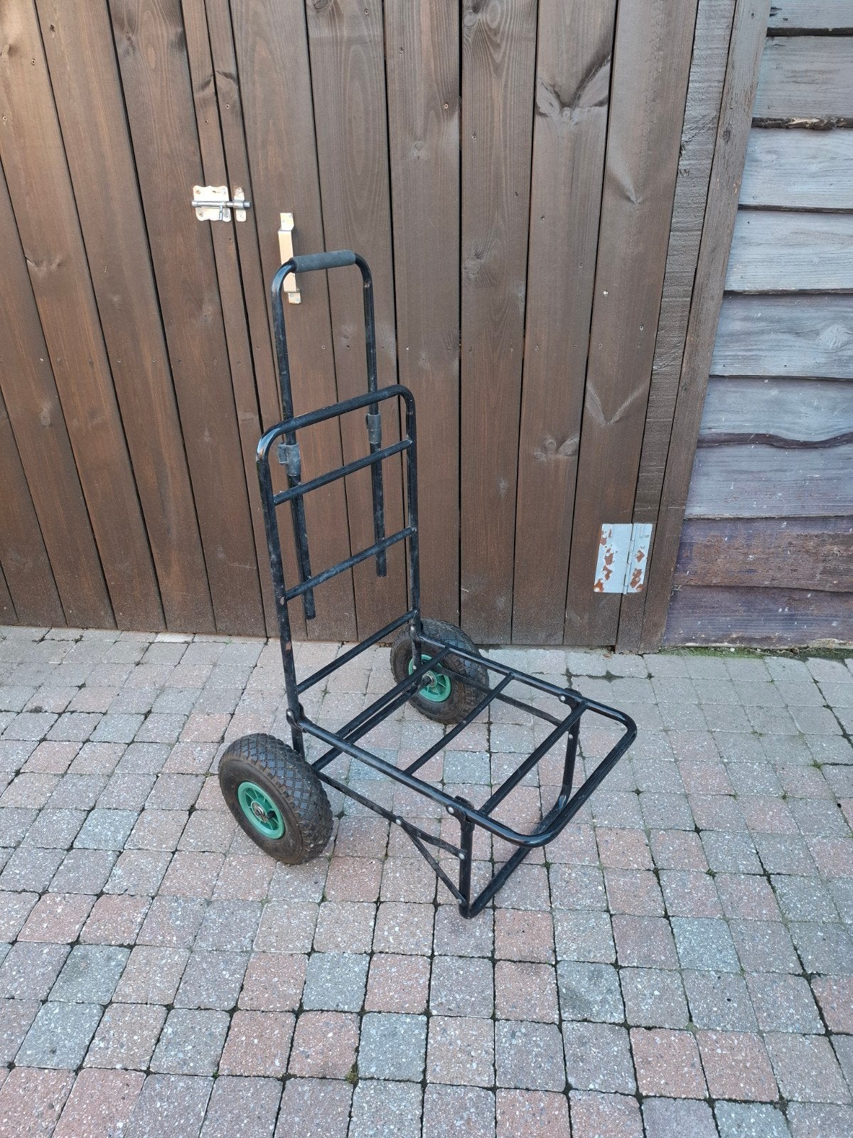 viskarretje, Ophalen