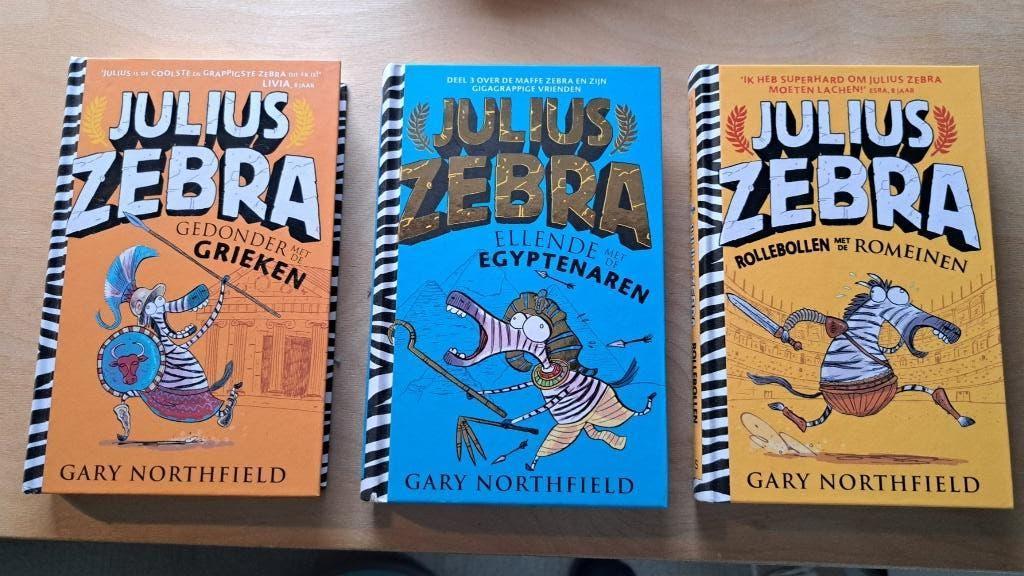 3 boeken Julius Zebra - Gary Northfield, Boeken, Ophalen