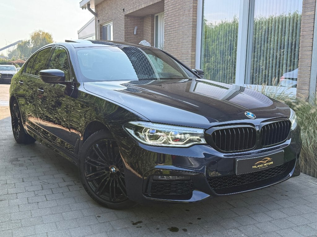 BMW 530E M Package/Toit ouvert, Cuir, Euro 6, Entreprise, Entretenue par le concessionnaire