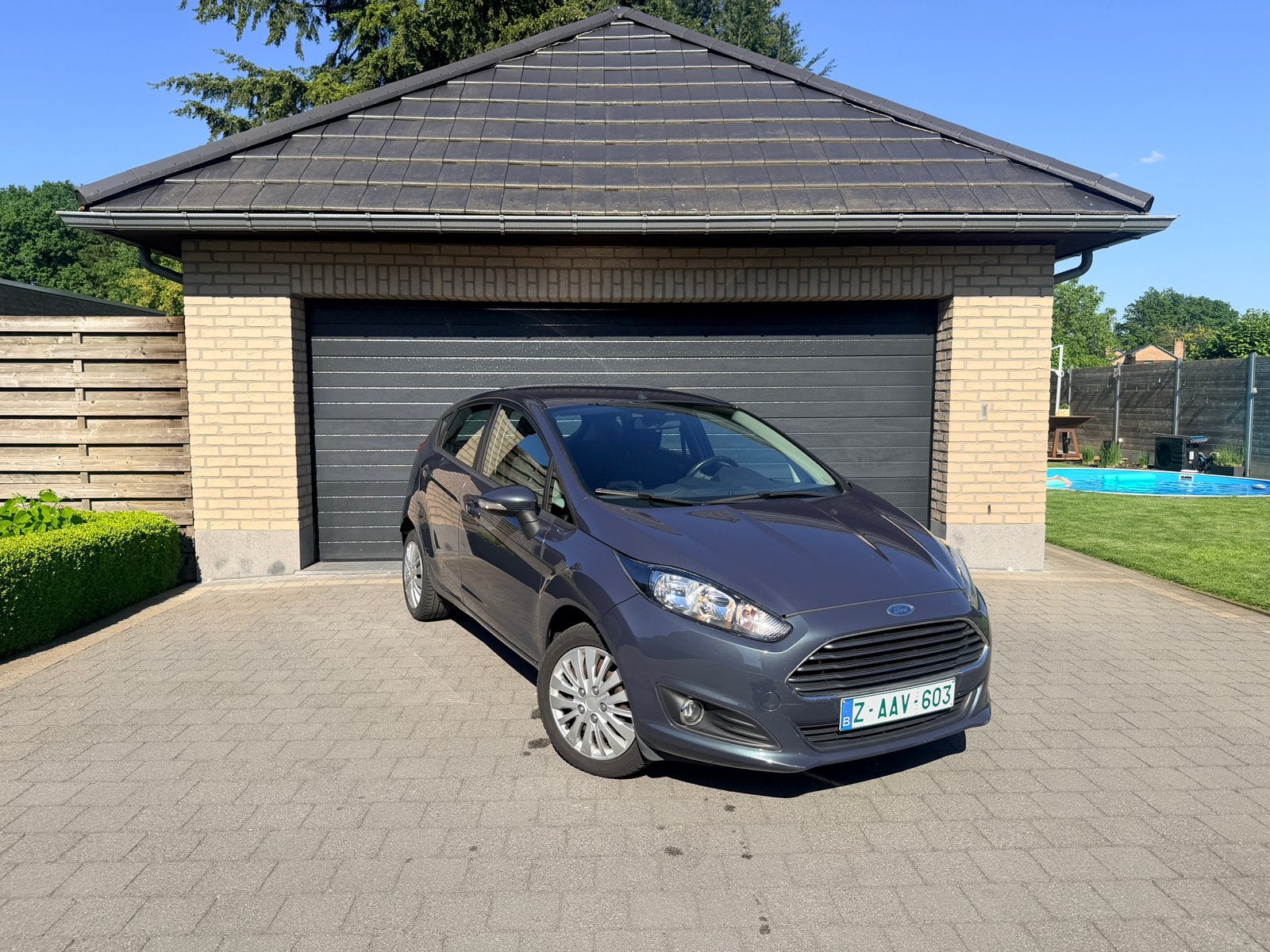 FORD FIESTA 1.0ECOBOOST 2013 116.500KM AIRCO PARKEERSENSOREN, Auto's, Voorwielaandrijving, Euro 5, Parkeersensor, 5 deurs