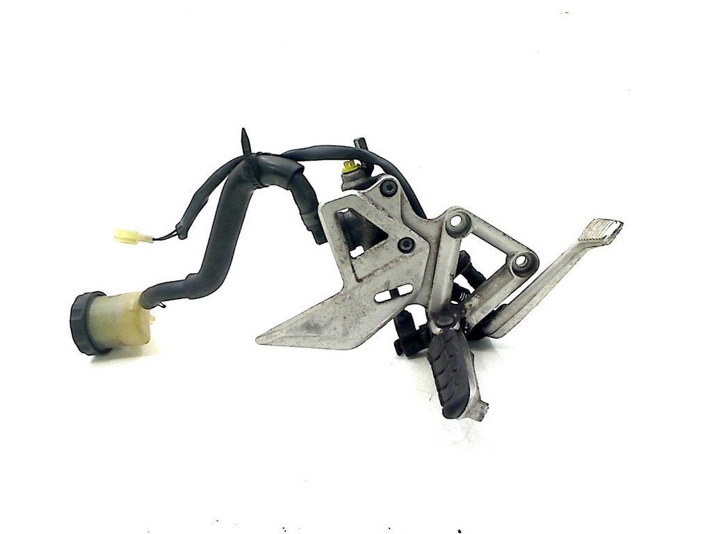 REPOSE PIEDS AVANT DROIT Honda, Dhr. S. di Majo, Utilisé, Info@cama-motorparts.nl, P.J. Troelstraweg 8 8
3144 CX  MAASSLUIS, NL