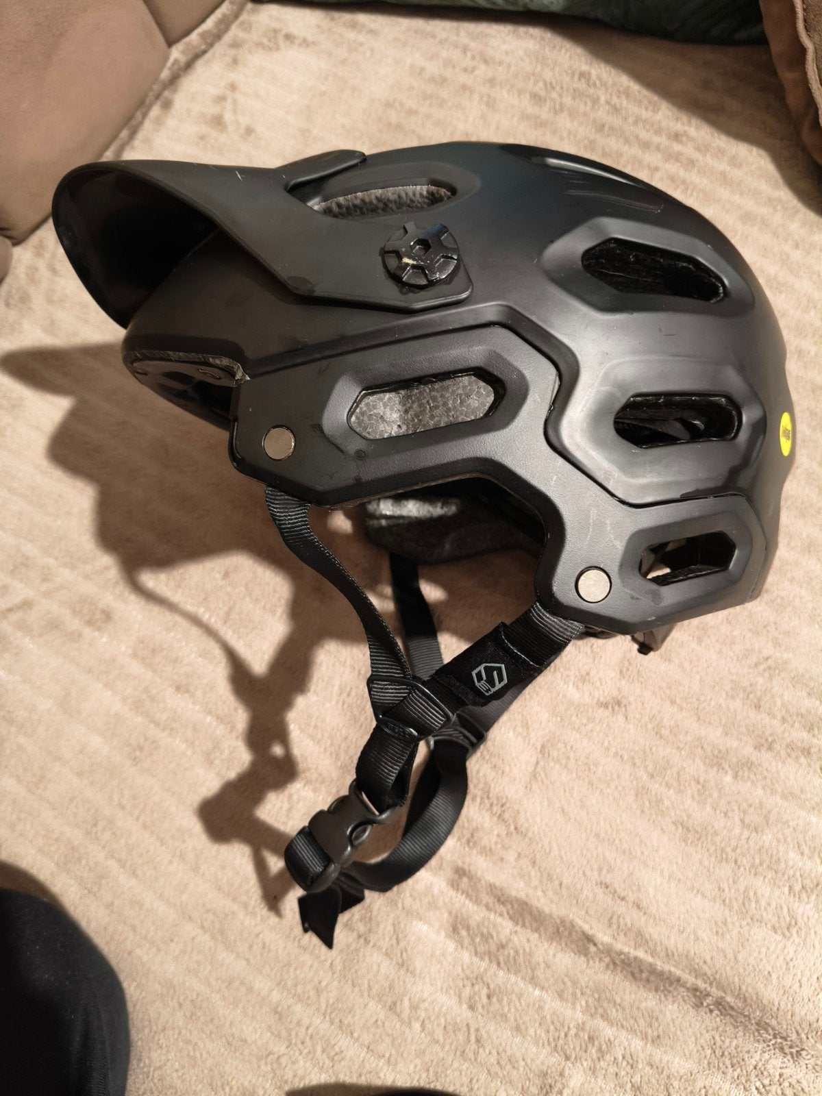 Fiets helm .BELL  SUPER 3R . Casque de vélo., Enlèvement